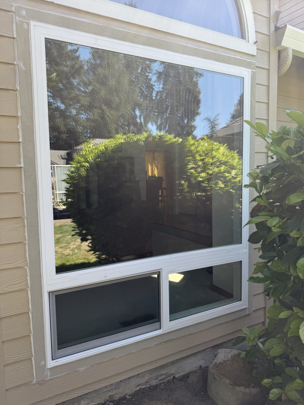 Screenshot 2025-09-30 at 8.33.34 PM Glass windows on house